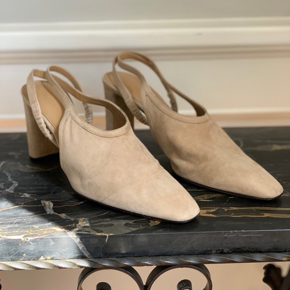 The Row Beige Suede Slingback Camil Heels 38 8